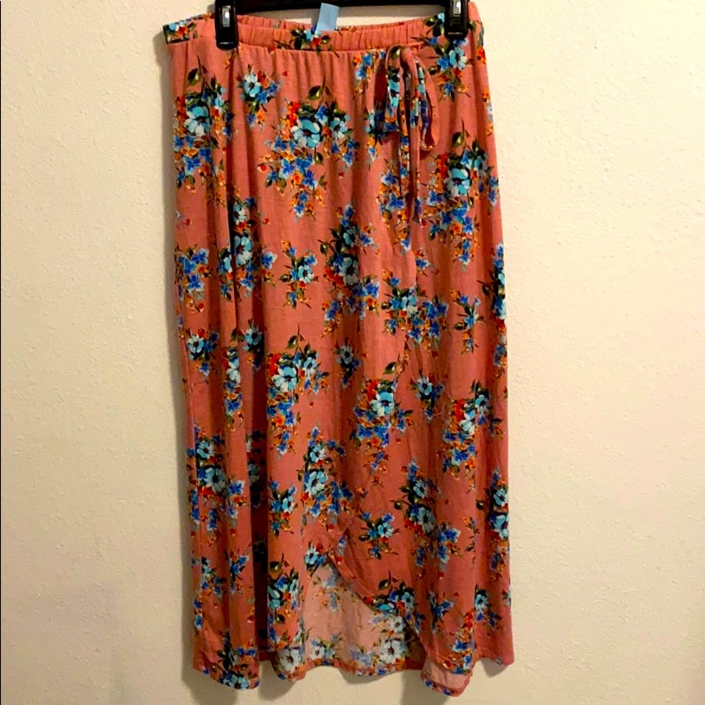 Maxi skirt